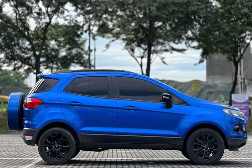 Old 2016 Ford Ecosport 1.5 L Titanium AT