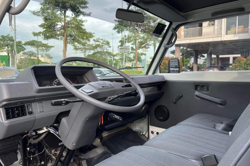 Used 2019 Mitsubishi L300 2.5L FB Exceed MT