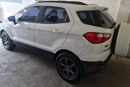 Second hand 2016 Ford Ecosport 1.5 L Trend AT 