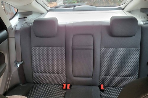 Second hand 2010 Ford Focus Hatchback 1.8L Trend AT 