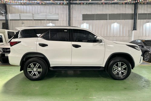 Old 2018 Toyota Fortuner 2.4 G MT
