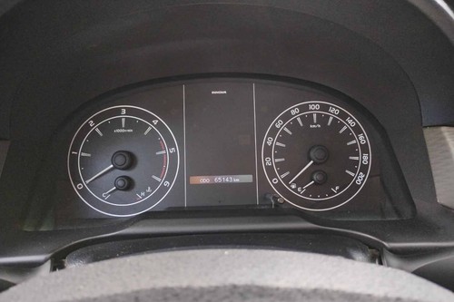 Second hand 2016 Toyota Innova 2.8L J MT 