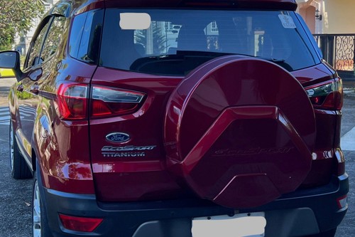 Old 2019 Ford Ecosport 1.5 L Titanium AT