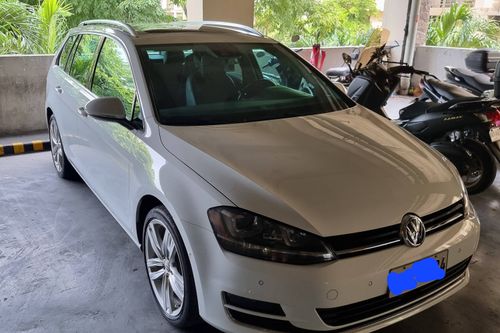 Second hand 2017 Volkswagen Golf GTS 2.0 TDI DSG Business Edition + 