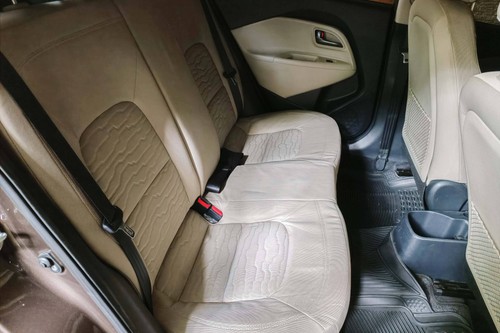 Second hand 2015 Kia Rio Hatchback 1.4L EX MT 