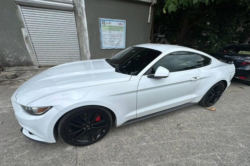 Second hand 2017 Ford Mustang 2.3L Ecoboost 