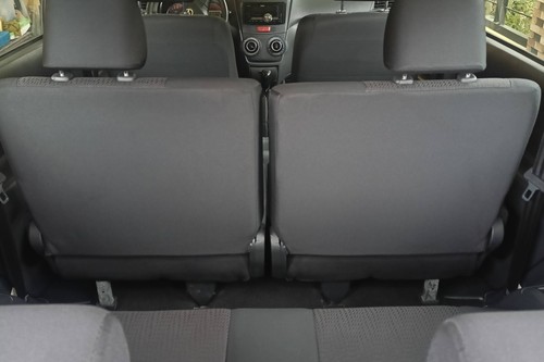 Old 2013 Toyota Avanza 1.3 E M/T