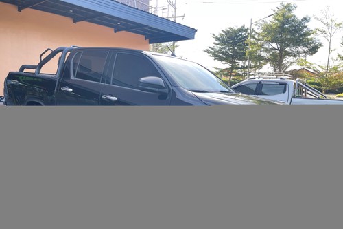 Second hand 2017 Toyota Hilux FX 4x2 With Rear Aircon 