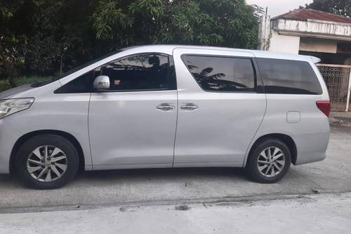 2nd Hand 2013 Toyota Alphard 3.5 Gas AT