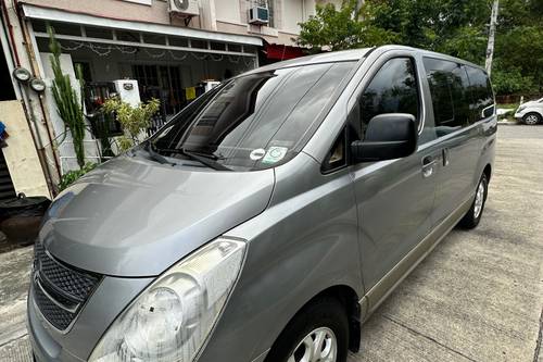 Used 2011 Hyundai Grand Starex