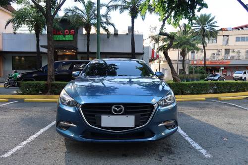 Second hand 2018 Mazda 3 Sedan SkyActiv V 