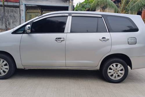 2nd Hand 2014 Toyota Innova 2.5 L Sport Runner AT