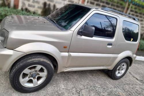 Second hand 2005 Suzuki Jimny GLX Monotone 4AT 