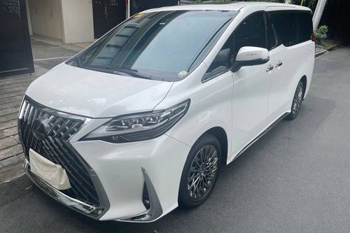 Second hand 2023 Lexus LM 350h 4-Seater 