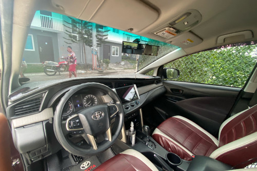 Second hand 2019 Toyota Innova 2.8 E Diesel AT 