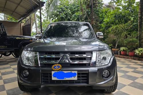 Used 2014 Mitsubishi Pajero