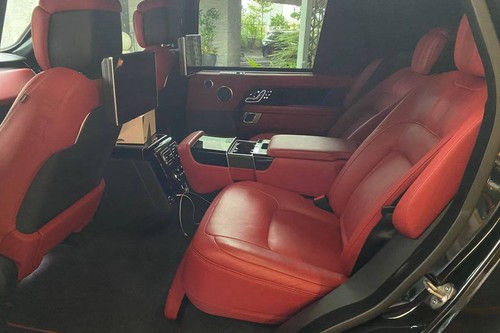 Second hand 2022 Land Rover Range Rover Vogue 3.0L AT 