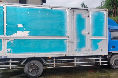 Used 2018 Isuzu QKR77 Tilt 3.0L Aluminum Van