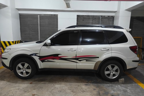 Old 2012 Subaru Forester 2.0i-L