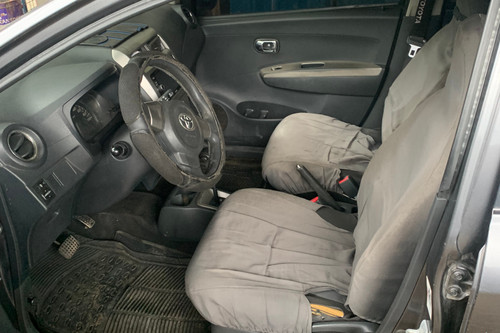 Old 2016 Toyota Wigo 1.0 G CVT