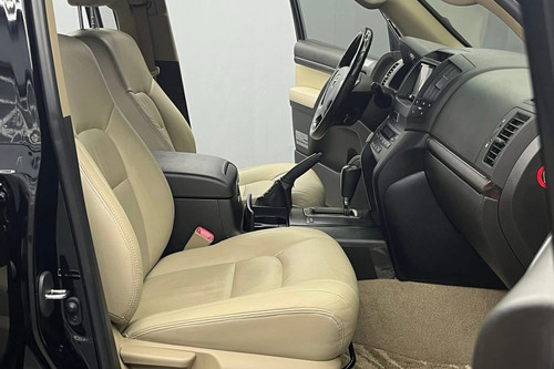 Used 2012 Toyota Land Cruiser 200 4.5L GX.R AT