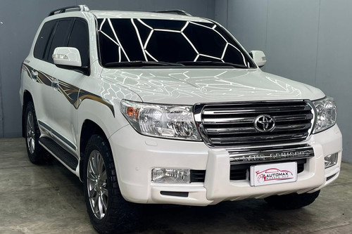 2nd Hand 2011 Toyota Land Cruiser 200 4.5L VX AT