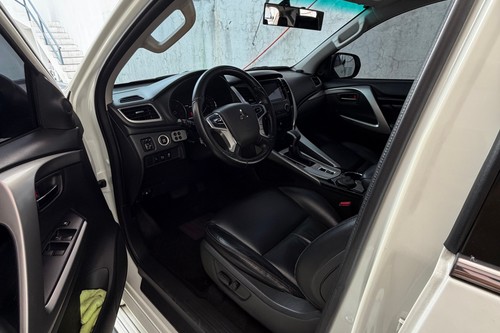 Old 2016 Mitsubishi Montero Sport 2.4L GLS Premium AT