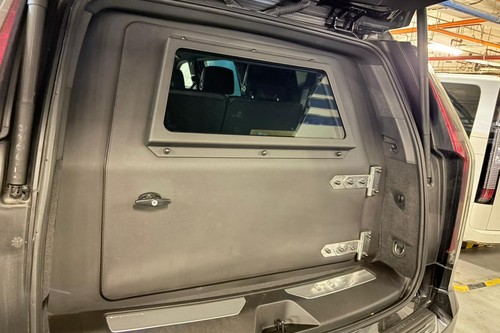 Old 2023 Cadillac Escalade ESV Platinum