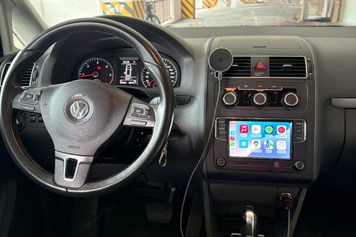 Old 2014 Volkswagen Touran 2.0 TDI DSG C