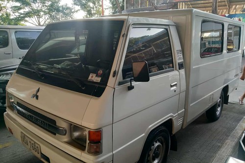Used 2015 Mitsubishi L300