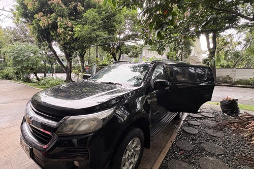 Old 2018 Chevrolet Trailblazer LT