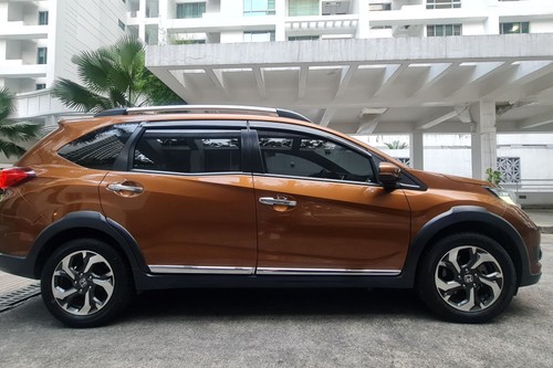 Second hand 2017 Honda BR-V 1.5L V CVT 