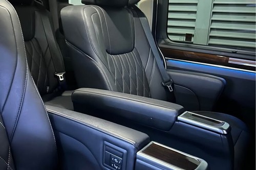 Second hand 2023 Toyota Hiace Super Grandia Elite AT 