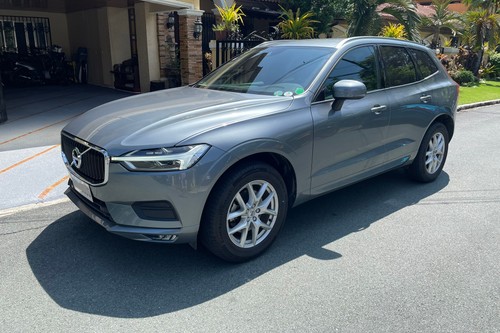 Old 2018 Volvo XC60 D4