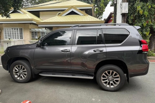2nd Hand 2018 Toyota Land Cruiser Prado 4.0L VX AT