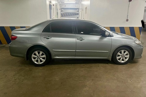 Second hand 2012 Toyota Corolla Altis 1.6 G AT 