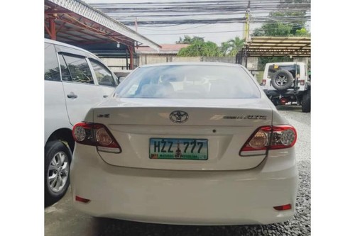 Second hand 2011 Toyota Corolla Altis 1.6 E MT 