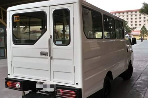 2nd Hand 2019 Hyundai H-100 2.5 CRDi 6MT (With A/C)