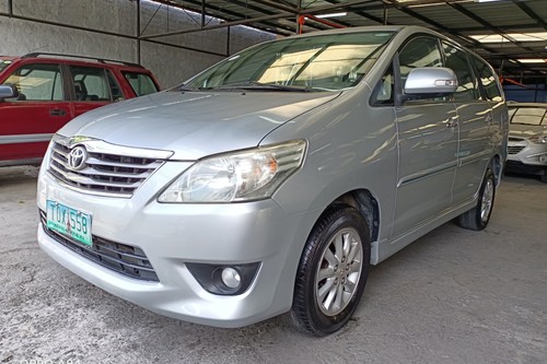 Second hand 2012 Toyota Innova 2.0L G AT 