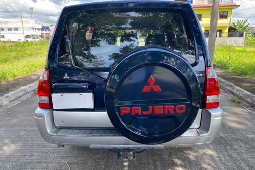 Second hand 2004 Mitsubishi Pajero GLS 3.2 Di-D 4WD AT 