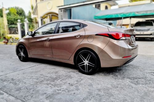 Old 2015 Hyundai Elantra 1.6 GL 6A/T