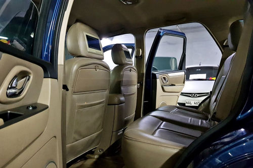 Second hand 2011 Ford Escape 2.3L XLT AT FWD 