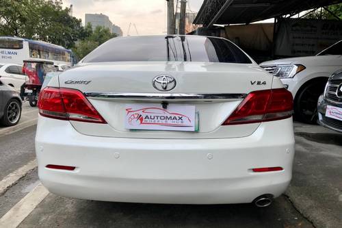 Old 2010 Toyota Camry 2.4 V AT