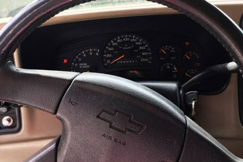 Second hand 2006 Chevrolet Suburban 4X2 LT 