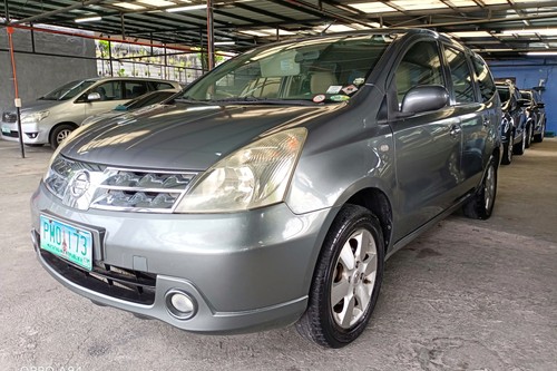 Second hand 2010 Nissan Grand Livina LUXURY 