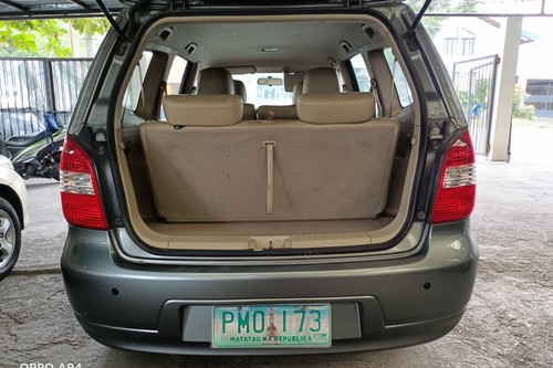 Used 2010 Nissan Grand Livina LUXURY