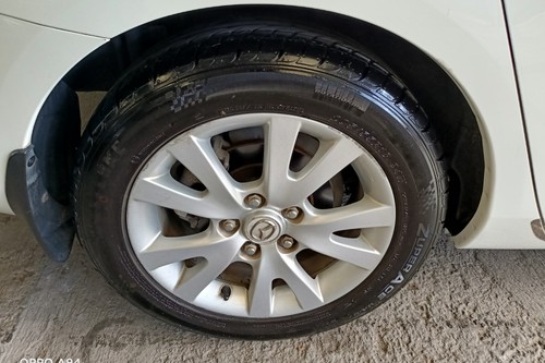 Used 2012 Mazda 3 Sedan 1.6 V AT