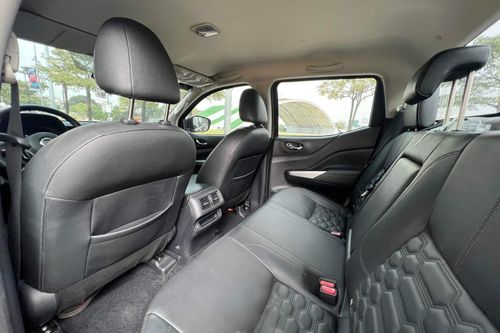 Used 2022 Nissan NP300 Navara 2.5L VL Calibre AT 4x2