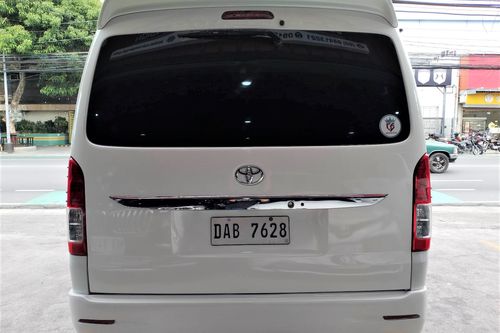 Used 2017 Toyota Hiace 3.0 GL Grandia MT