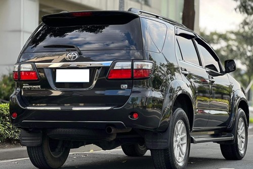 2nd Hand 2009 Toyota Fortuner 2.7 G AT